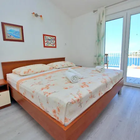 Carmen By Interhome
