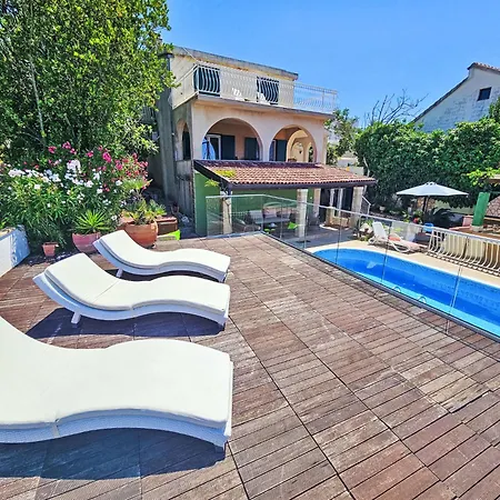 Carmen By Interhome