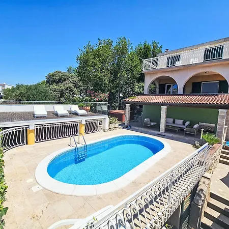 Vikendica Carmen By Interhome *