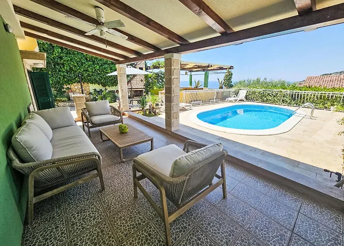 Carmen By Interhome Tatil Evi *