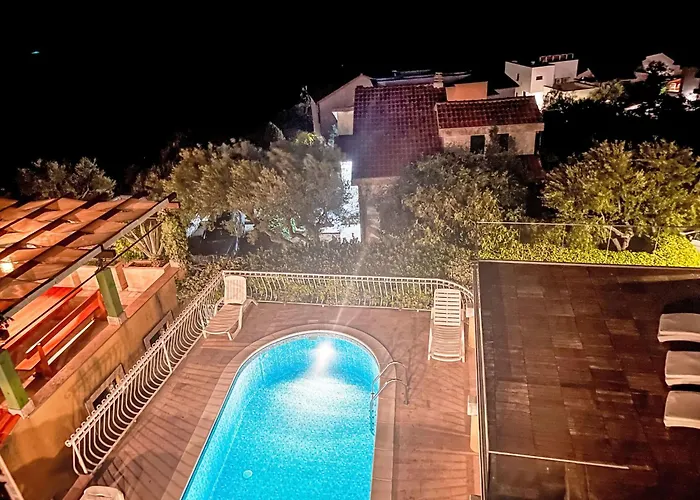 Carmen By Interhome * Ražanj